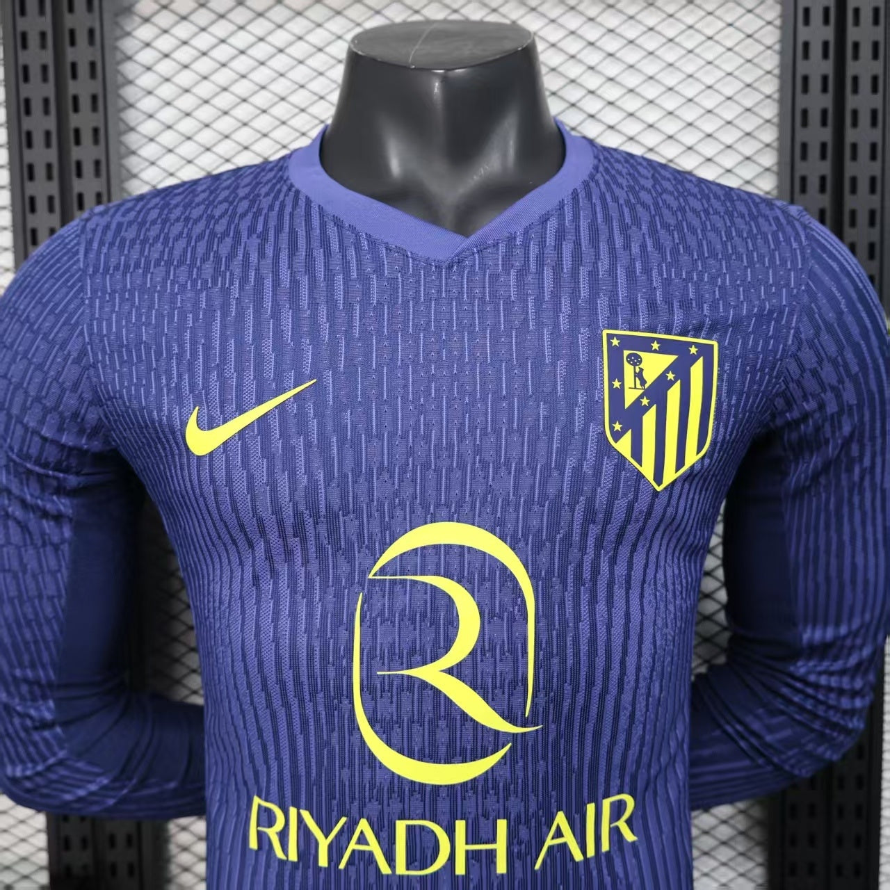 ATLETICO MADRID LONG SLEEVE AWAY 25/26 PLAYERS VERSION