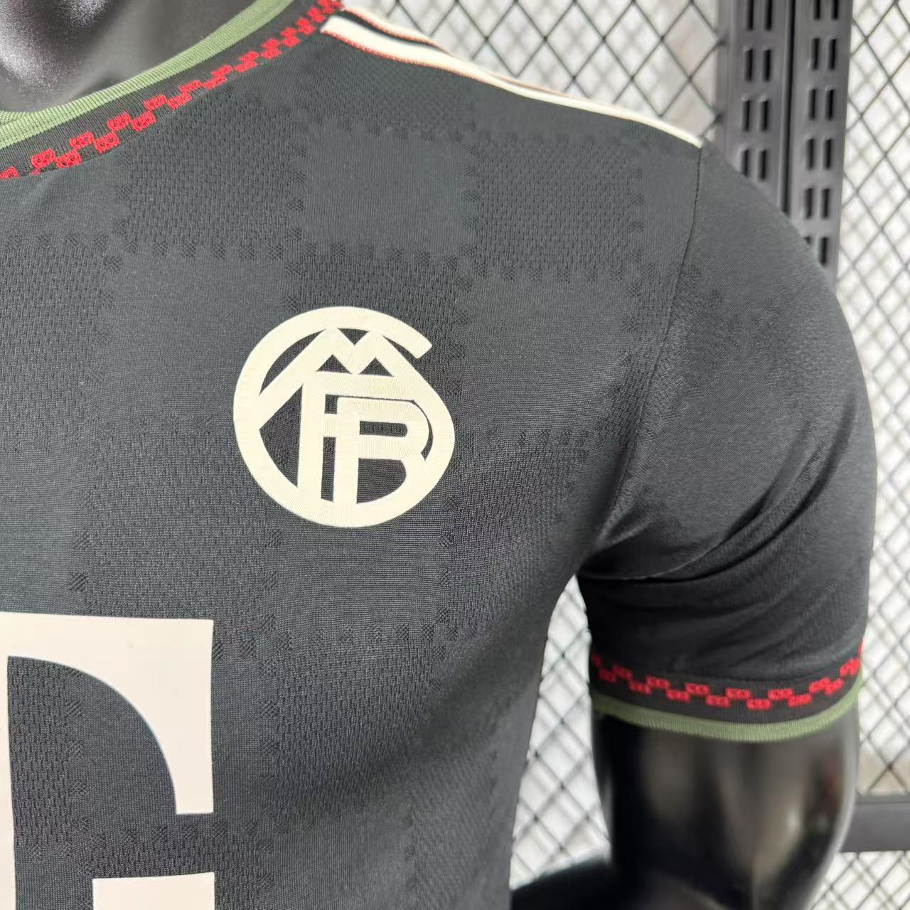 BAYERN MUNICH THIRD 25/26 PLAYERS VERSION