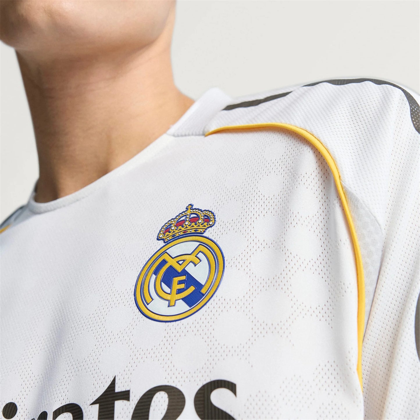 REAL MADRID HOME 25/26 PLAYERS VERSION