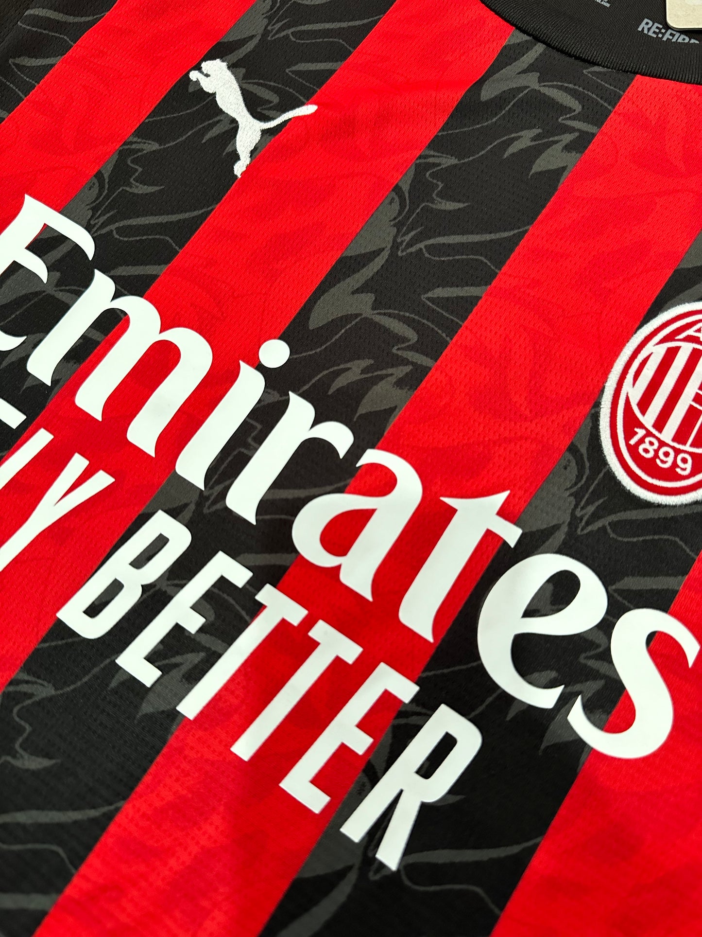 AC MILAN HOME 25/26 FAN VERSION