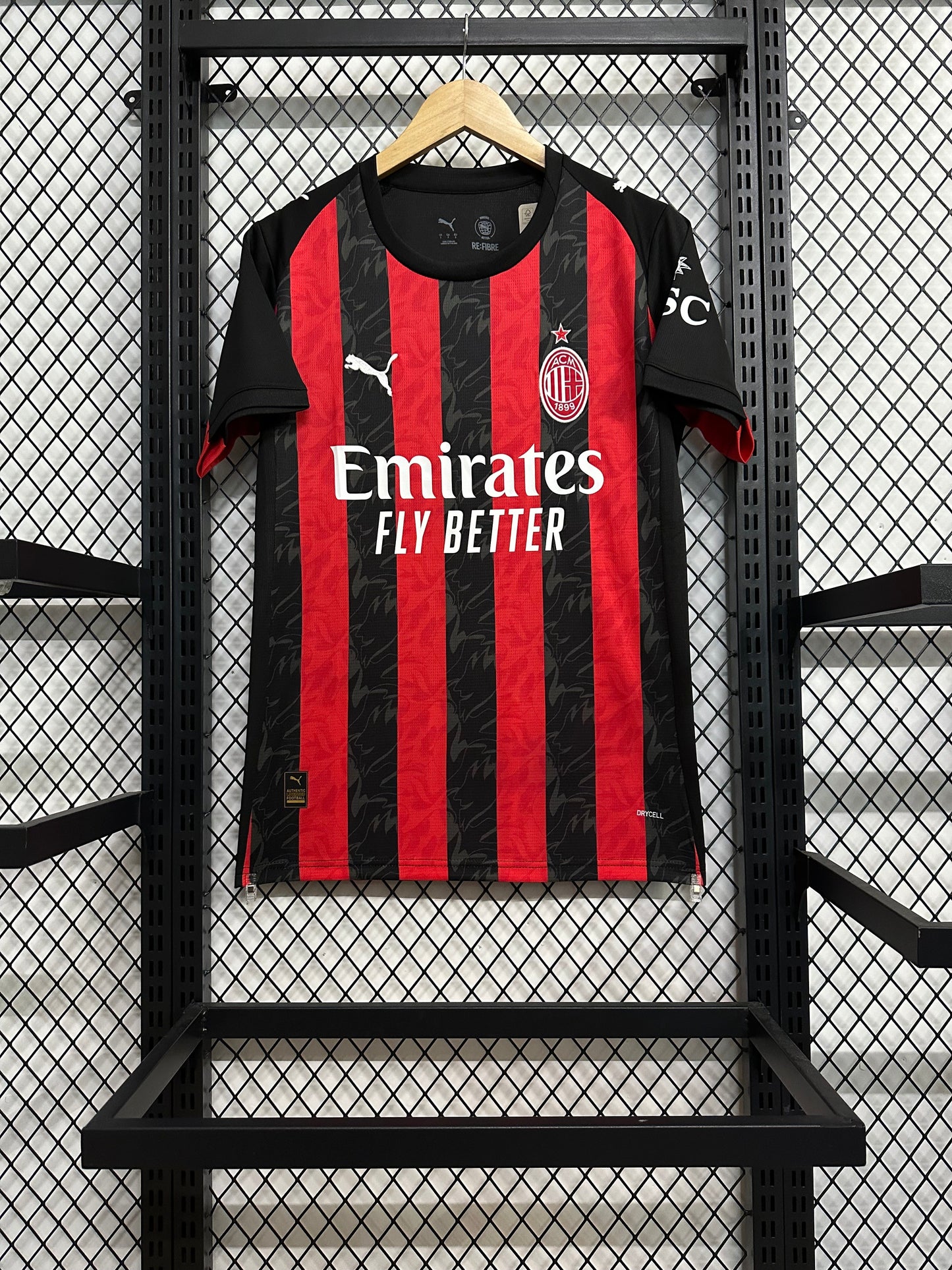 AC MILAN HOME 25/26 FAN VERSION